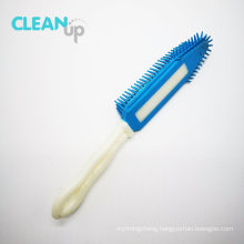 TPR Material Pet Brush for Daily Cleaning